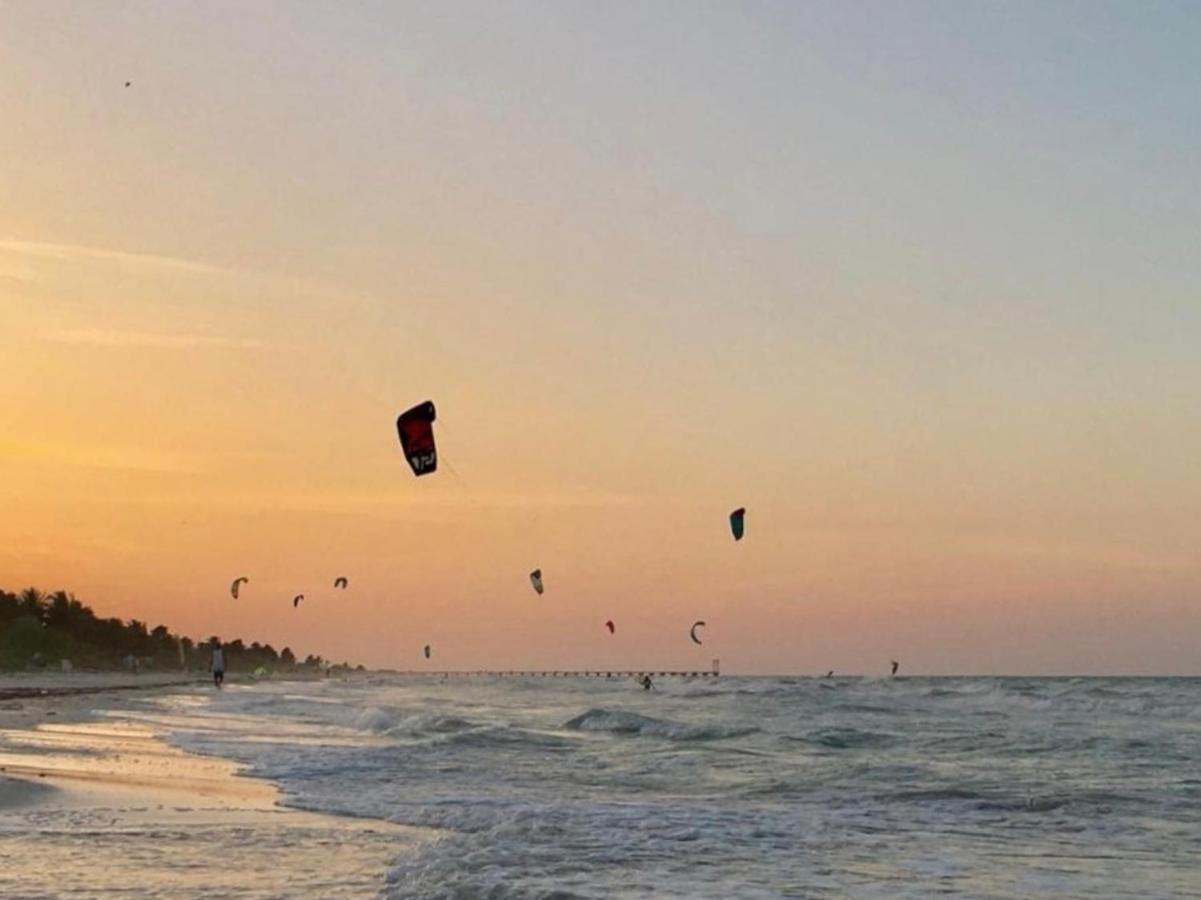 Dos Mares Barefoot Hotel El Cuyo Bagian luar foto