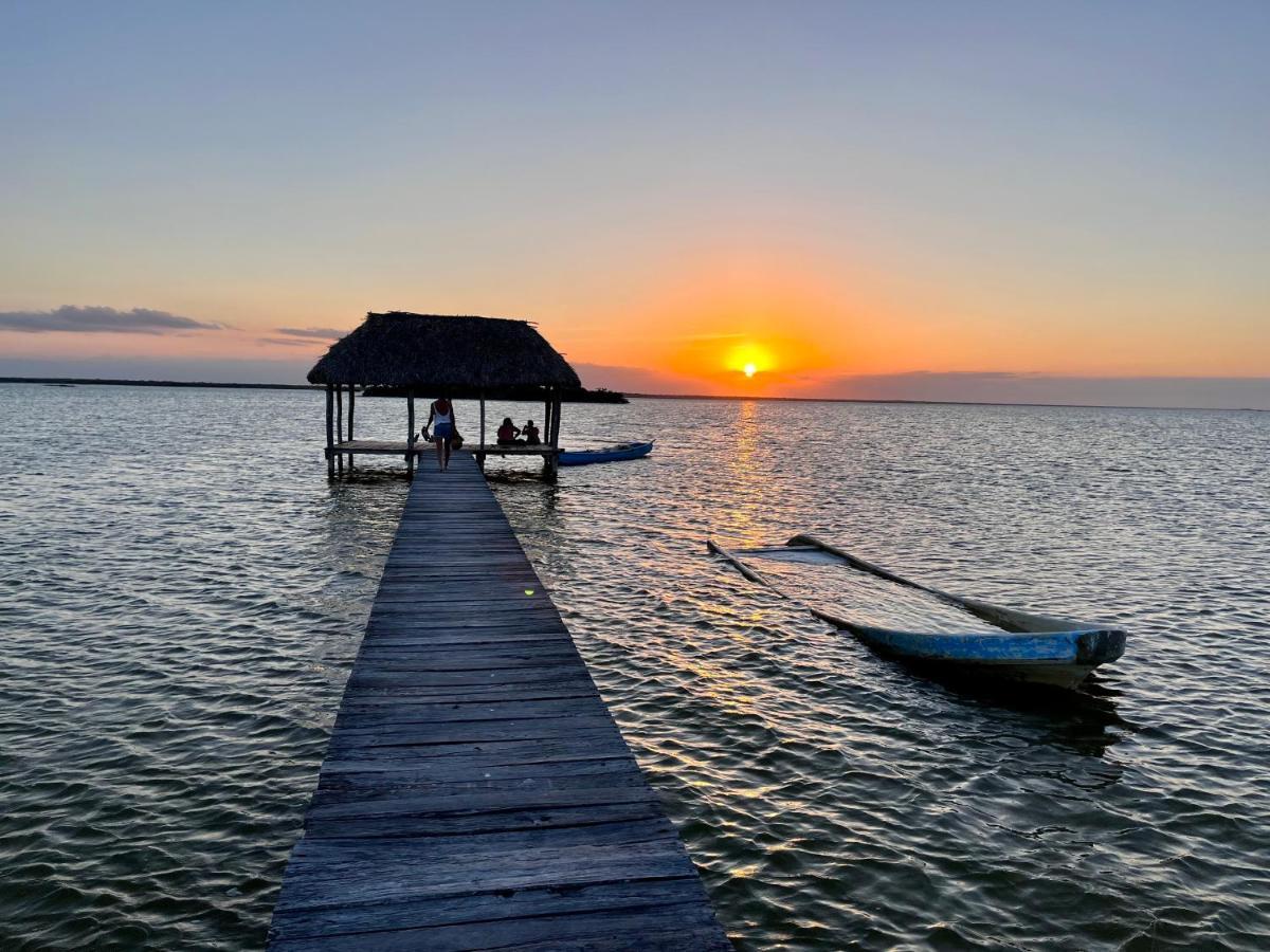 Dos Mares Barefoot Hotel El Cuyo Bagian luar foto