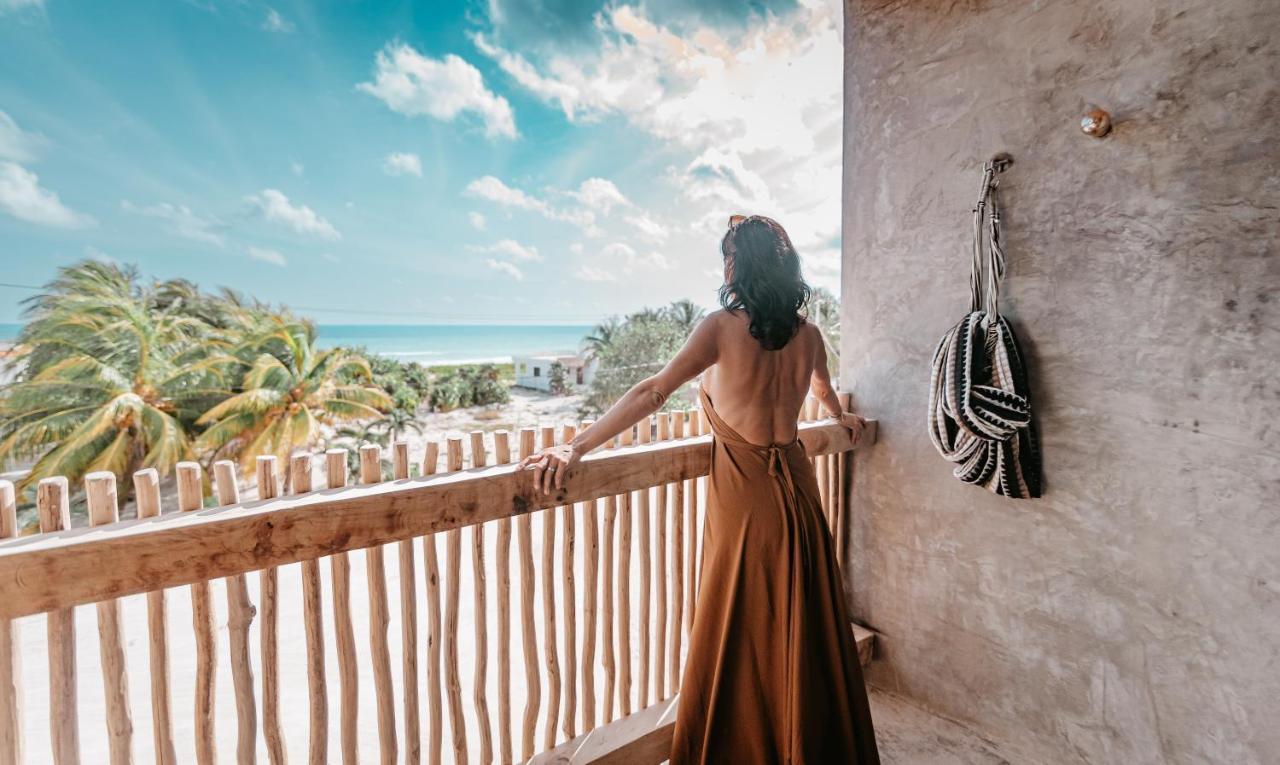 Dos Mares Barefoot Hotel El Cuyo Bagian luar foto